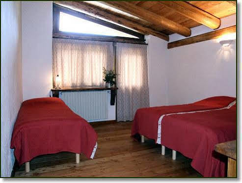Agriturismo Il Fiocco 切萨纳·都灵尼斯 外观 照片